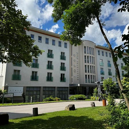 Europahaus Wien Екстериор снимка