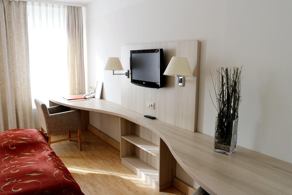 Europahaus Wien Екстериор снимка