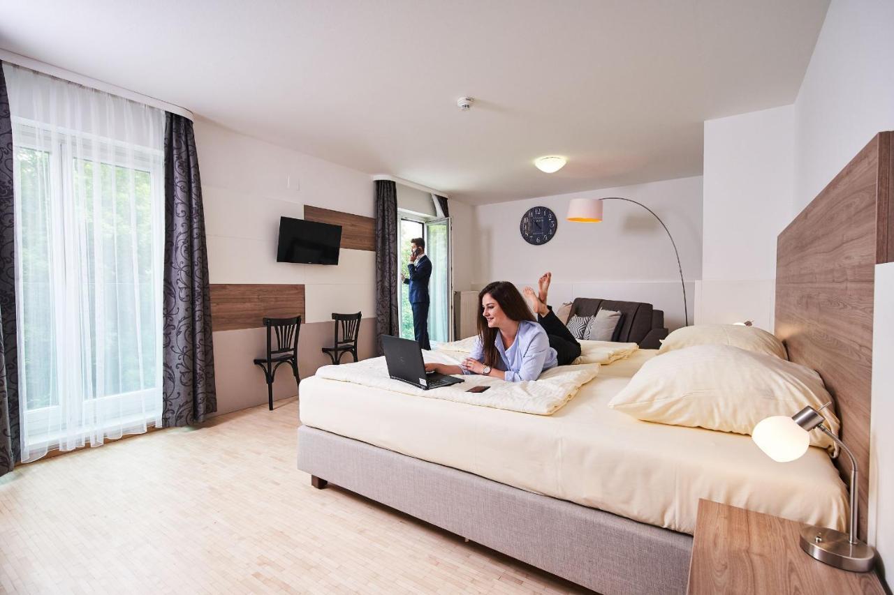 Europahaus Wien Екстериор снимка